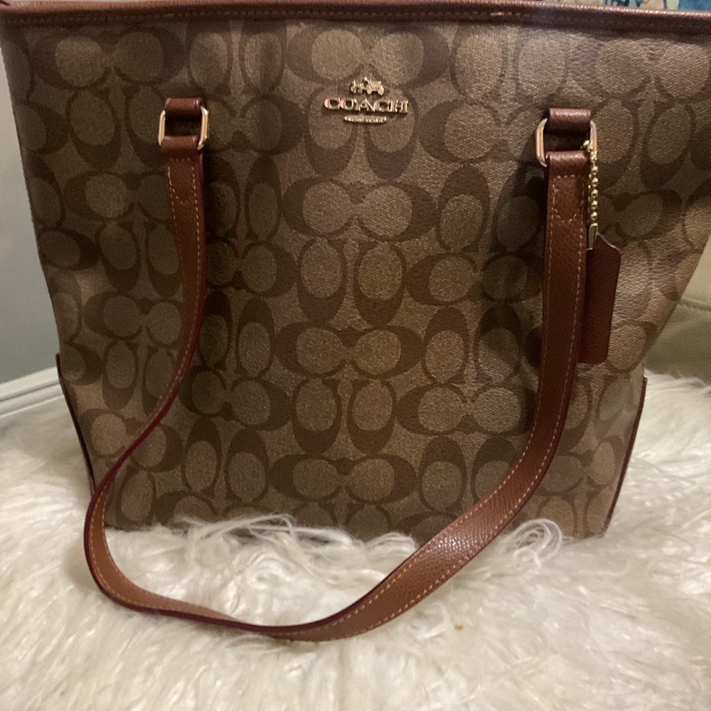 Coach Medium  “C”  Tote Brown and Tan - Picture 3 of 8